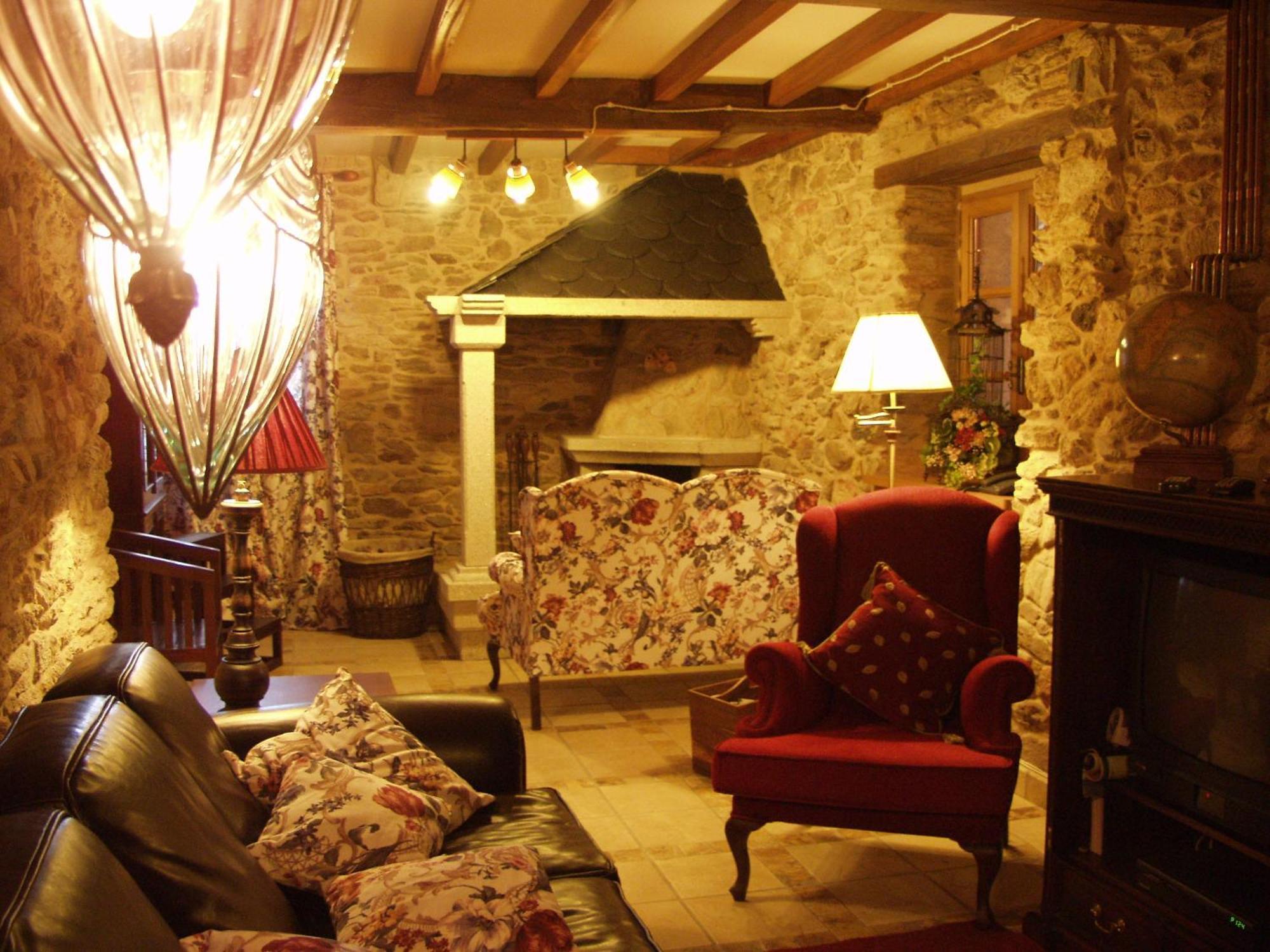 Casa Almoina Guest House Вивейро Екстериор снимка